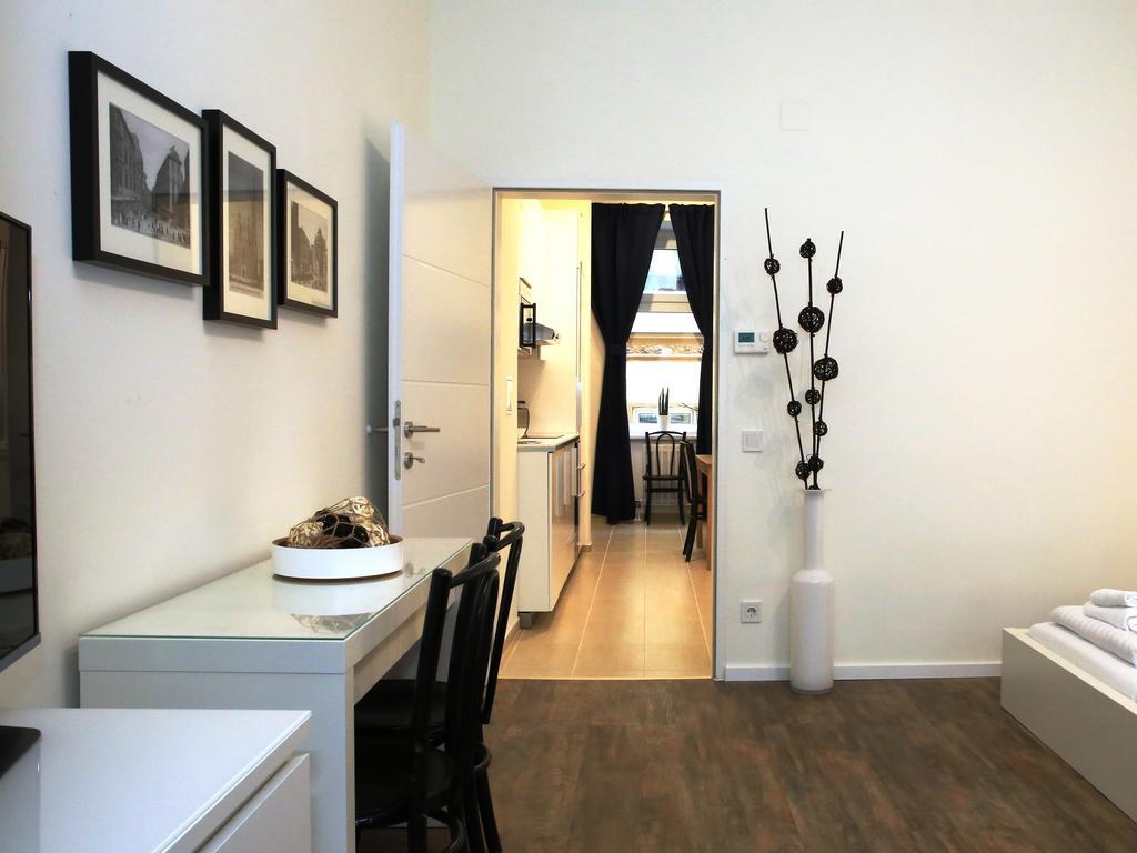 וינה Flatprovider Comfort Eduard Apartment - Contactless Check In חדר תמונה