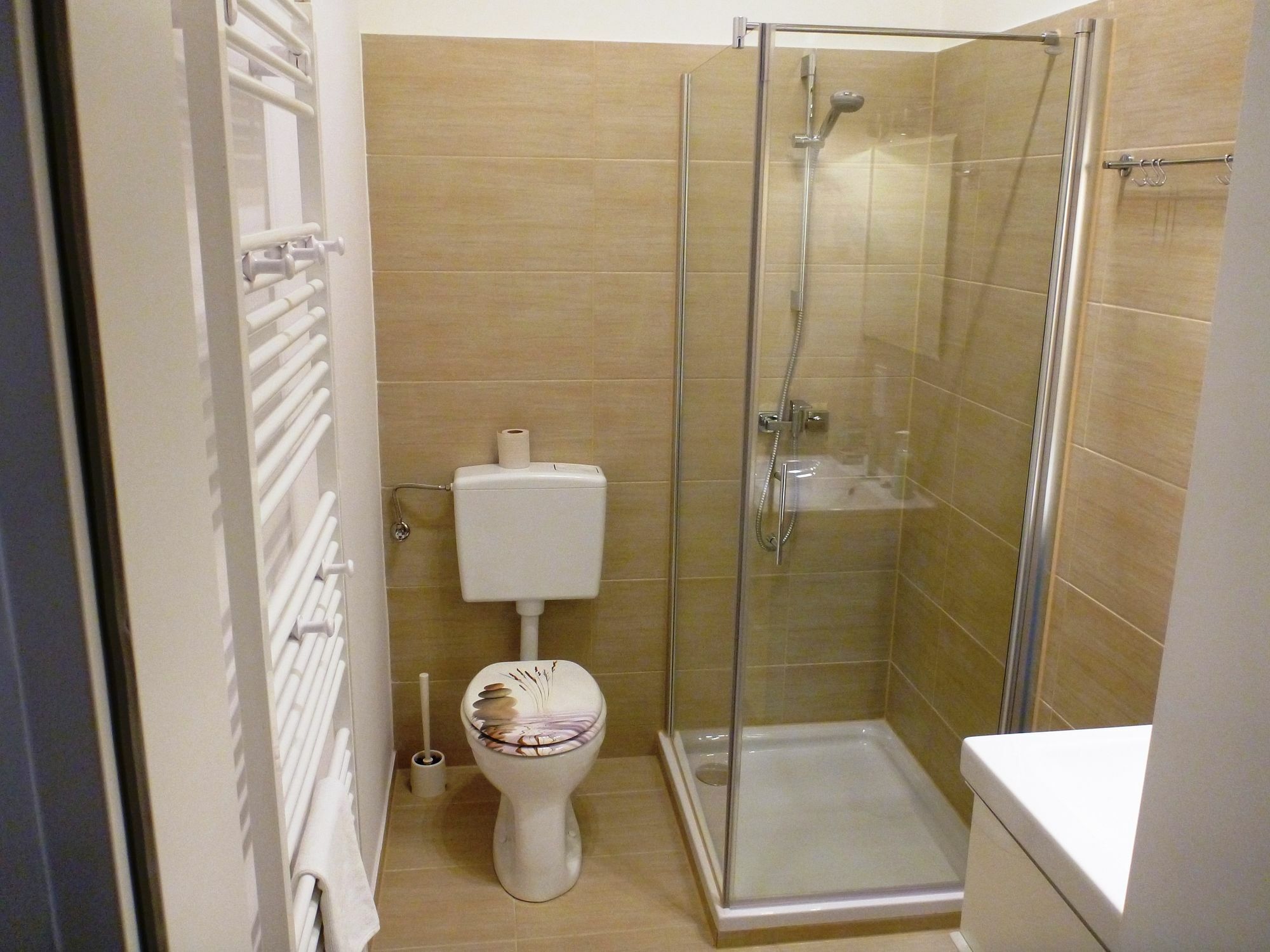 וינה Flatprovider Comfort Eduard Apartment - Contactless Check In מראה חיצוני תמונה